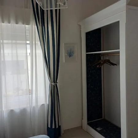 Daire Trilocale Situato A Roseto Centro *